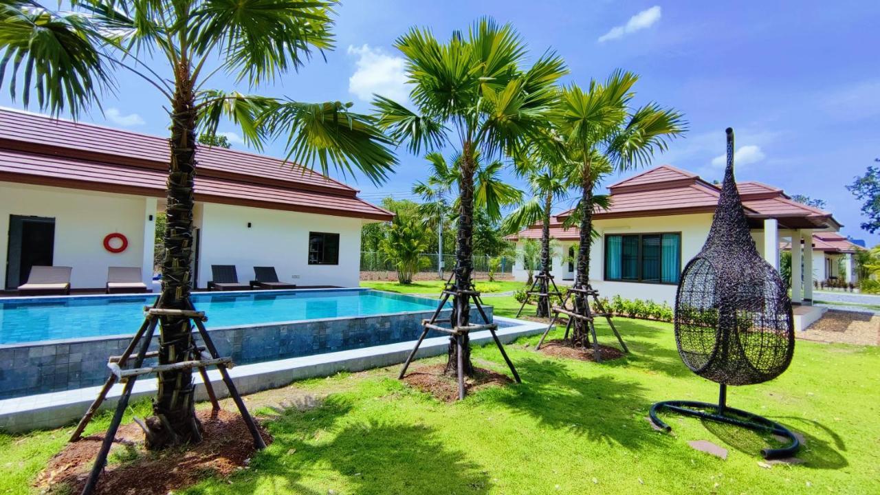 Isan Golf & Adventure Hotel Ούντον Τάνι Εξωτερικό φωτογραφία