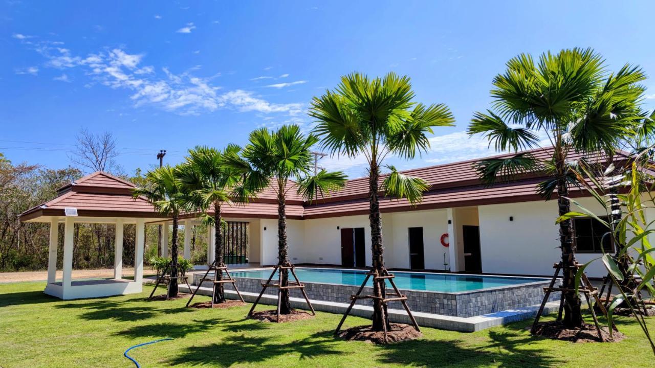 Isan Golf & Adventure Hotel Ούντον Τάνι Εξωτερικό φωτογραφία